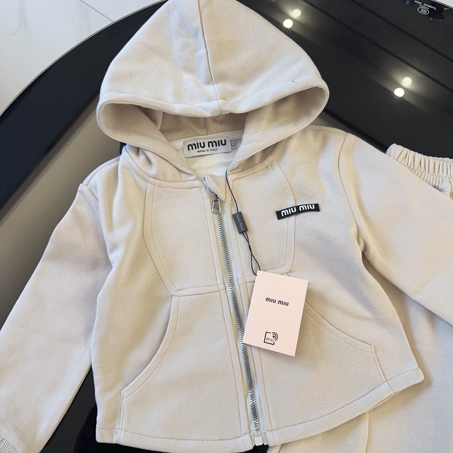 child/Girls' clothing